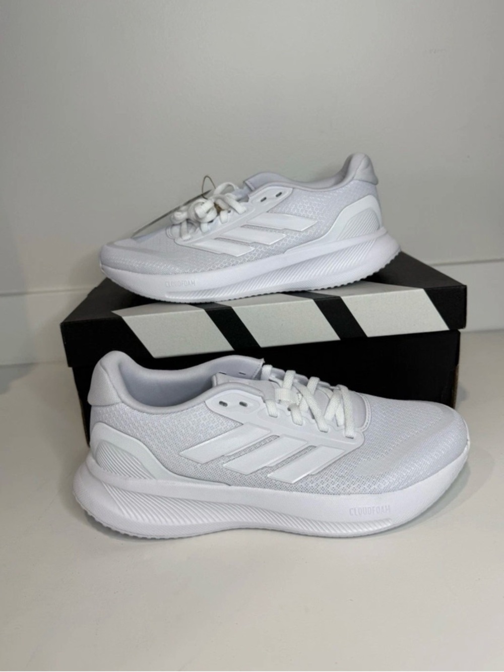 adidas run falcon 5 sneakers